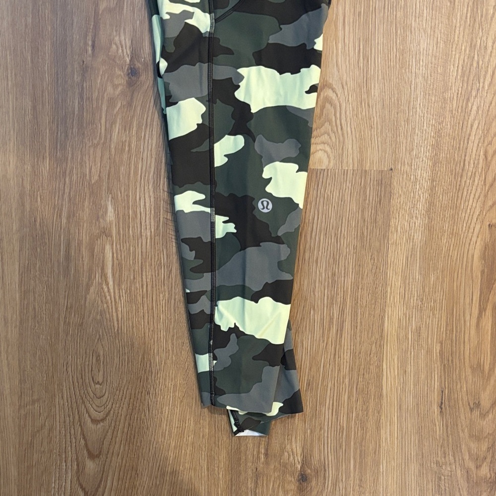 lululemon athletica Women's Camo Leggings - Green/Black/Gray